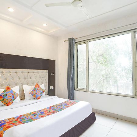 Fabhotel Madhuban Inn Risikés Kültér fotó