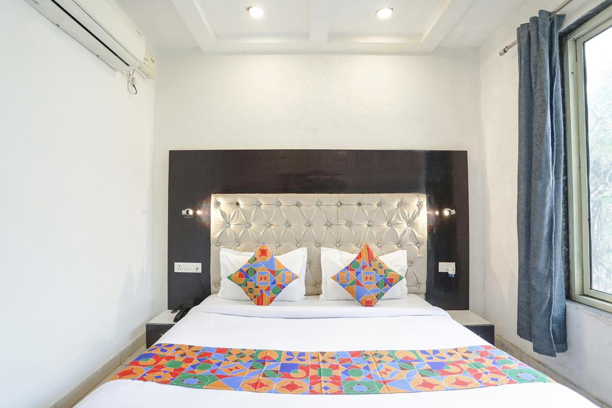 Fabhotel Madhuban Inn Risikés Kültér fotó
