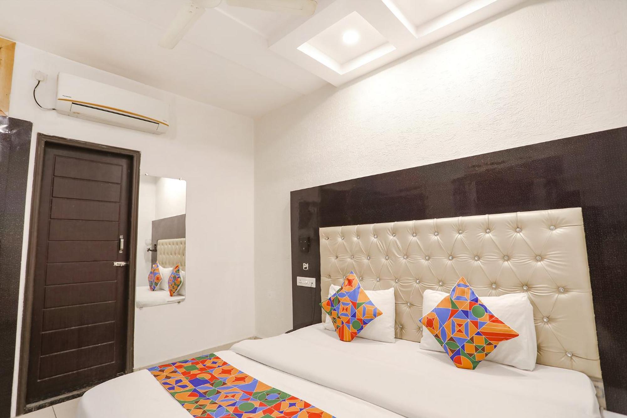 Fabhotel Madhuban Inn Risikés Kültér fotó